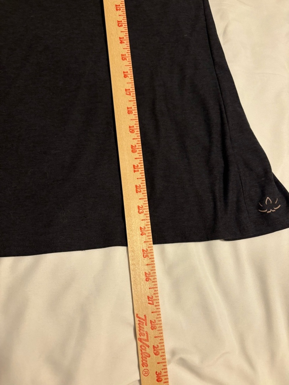 Beyond Yoga Black Long Sleeve Tie Back Top XL Made USA Athleisure - Picture 6 of 9